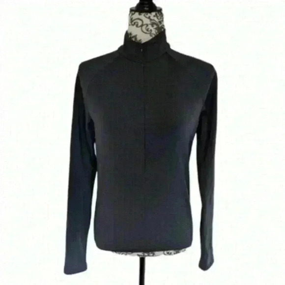 𝅺MOUNTAIN Equipment Co-op Mid Layer Top  Grey Good condition Women's size Small - Picture 2 of 11